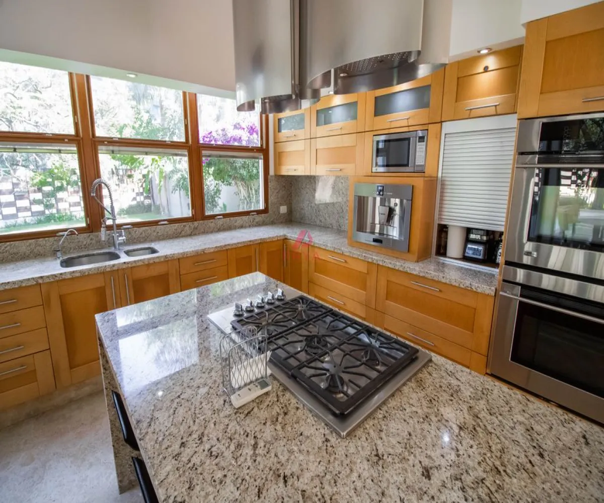 Casa En Venta,Puerta de Hierro,................... S/N, Zapopan, Jalisco 45136, 3 Habitaciones,4 Baños,...................,1,pgdUj5J Casa En Venta,Puerta de Hierro,................... S/N, Zapopan, Jalisco 45136, 3 Habitaciones,4 Baños,...................,1,pgdUj5J