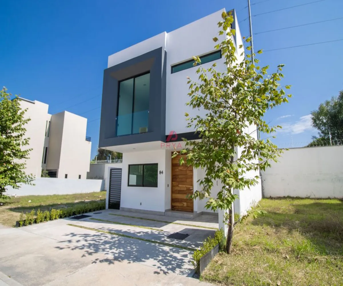 Casa En Venta,Parques Vallarta,Avenida Paseo del Norte 3322, Zapopan, Jalisco 45134, 3 Habitaciones,3 Baños,Avenida Paseo del Norte,3,pAA4MRX Casa En Venta,Parques Vallarta,Avenida Paseo del Norte 3322, Zapopan, Jalisco 45134, 3 Habitaciones,3 Baños,Avenida Paseo del Norte,3,pAA4MRX