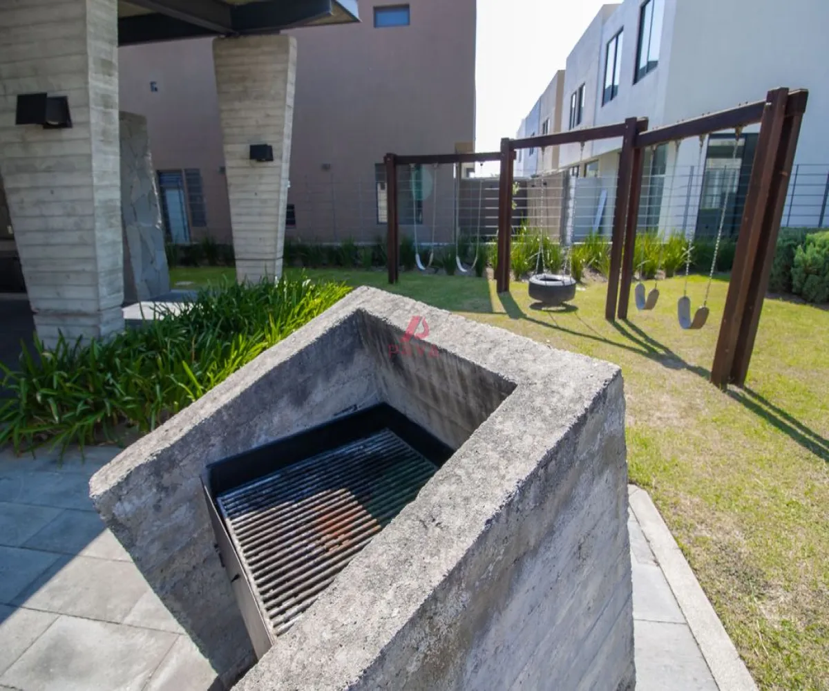 Casa En Venta,Parques Vallarta,Avenida Paseo del Norte 3322, Zapopan, Jalisco 45134, 3 Habitaciones,3 Baños,Avenida Paseo del Norte,3,pAA4MRX Casa En Venta,Parques Vallarta,Avenida Paseo del Norte 3322, Zapopan, Jalisco 45134, 3 Habitaciones,3 Baños,Avenida Paseo del Norte,3,pAA4MRX