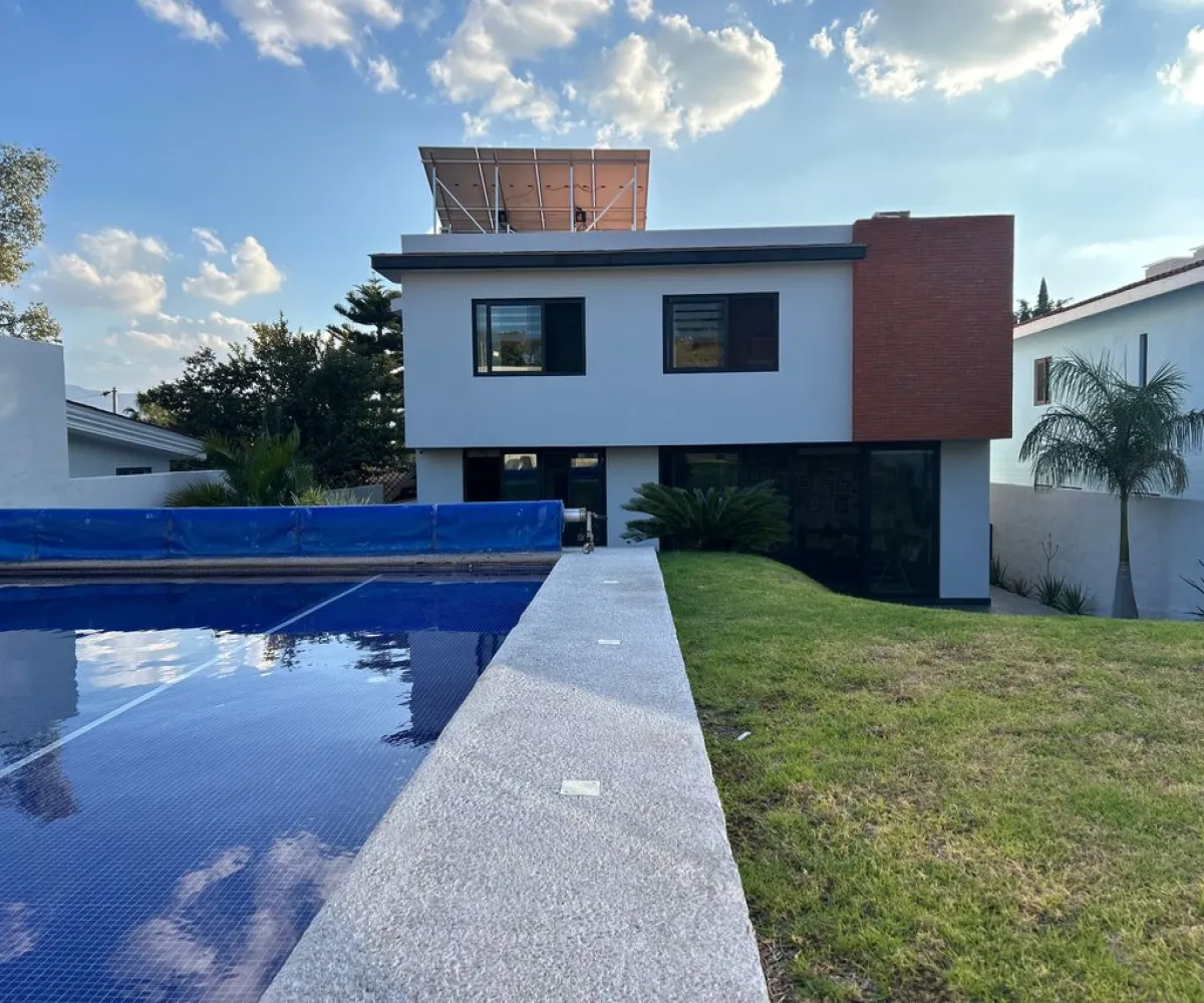Casa En Venta,Lomas de Santa Anita,Paseo de la Colina Norte 47, Tlajomulco de Zúñiga, Jalisco 45645, 4 Habitaciones,4 Baños,Paseo de la Colina Norte,2,p4z6PPo