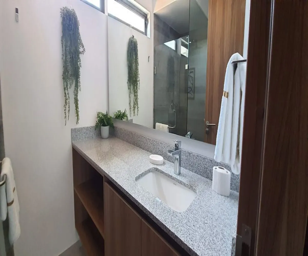 Departamento En Venta,Loma Bonita,Lopez Mateos S/N, Zapopan, Jalisco, 3 Habitaciones,2 Baños,Lopez Mateos ,6,poABskB