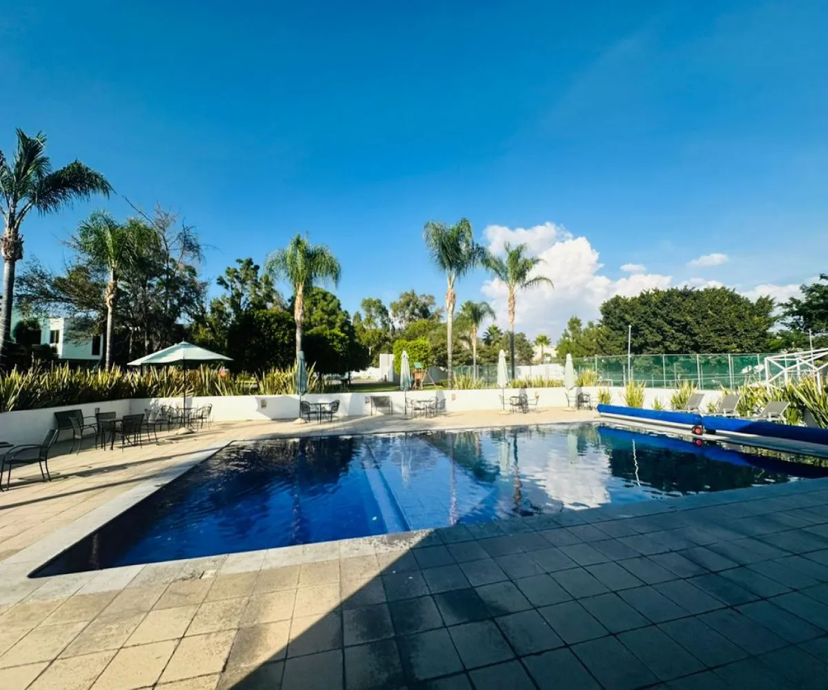 Casa En Venta,Santa Anita,Avenida Arbolada Bosques de Santa Anita 410, Tlajomulco de Zúñiga, Jalisco 45645, 3 Habitaciones,3 Baños,Avenida Arbolada Bosques de Santa Anita,2,peM8FS7