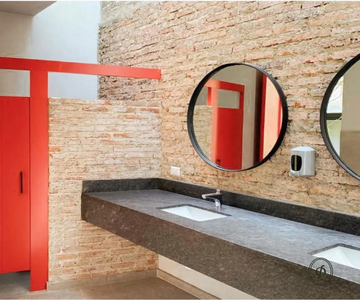 Local En Renta,Providencia ,Avenida Montevideo 2984, Guadalajara, Jalisco 44660,2 Baños,Avenida Montevideo,1,p7U6gk4