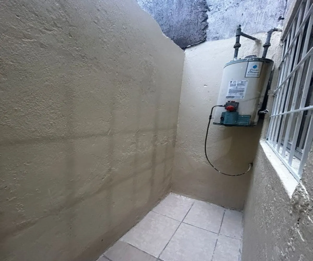 Casa En Venta,Paseos del Sol,Jesús del Muro 1326A, Zapopan, Jalisco 45079, 3 Habitaciones,1 Baño,Jesús del Muro,1,pNum7SY Casa En Venta,Paseos del Sol,Jesús del Muro 1326A, Zapopan, Jalisco 45079, 3 Habitaciones,1 Baño,Jesús del Muro,1,pNum7SY