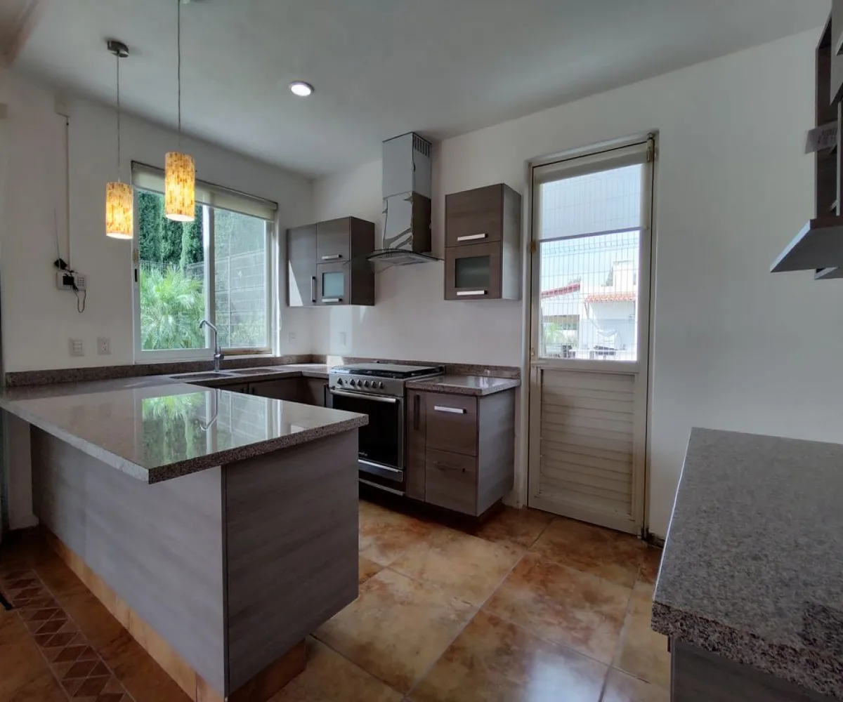 Casa En Venta,San Juan Cosalá,La Puerta 5 24, Jocotepec, Jalisco 45820, 4 Habitaciones,3 Baños,La Puerta,1,ptFeqN7 Casa En Venta,San Juan Cosalá,La Puerta 5 24, Jocotepec, Jalisco 45820, 4 Habitaciones,3 Baños,La Puerta,1,ptFeqN7