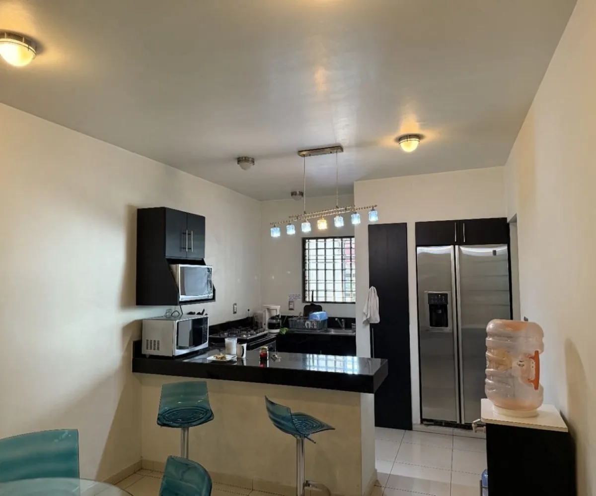 Casa En Venta,Victoria,Avenida Lapizlázuli 2772, Guadalajara, Jalisco 44560,7 Baños,Avenida Lapizlázuli,3,pD1VZwc Casa En Venta,Victoria,Avenida Lapizlázuli 2772, Guadalajara, Jalisco 44560,7 Baños,Avenida Lapizlázuli,3,pD1VZwc