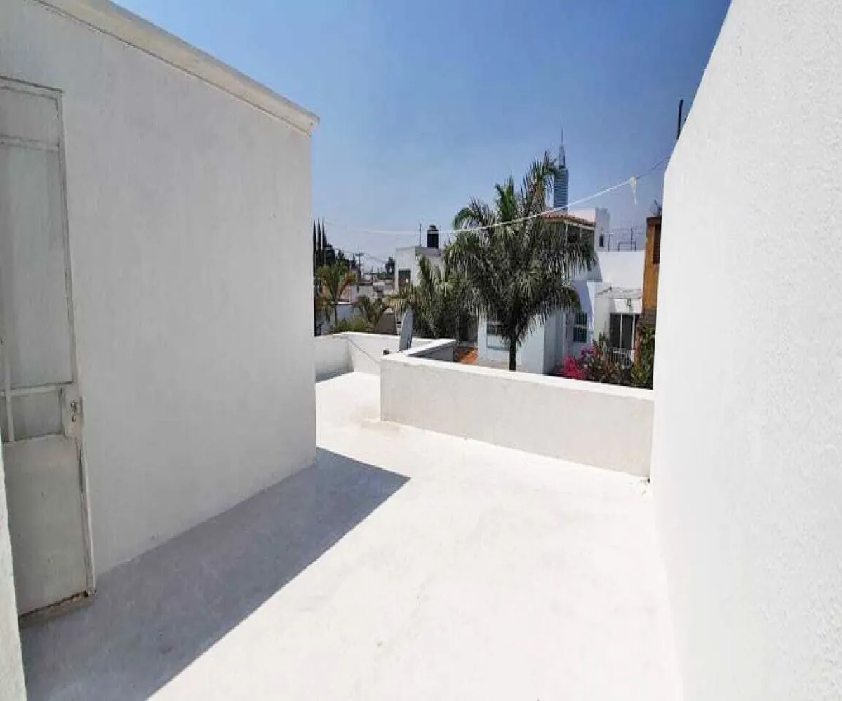 Casa En Venta,Vallarta Poniente,Mazamitla 2991, Guadalajara, Jalisco 44110,3 Baños,Mazamitla,3,pu6SiQk