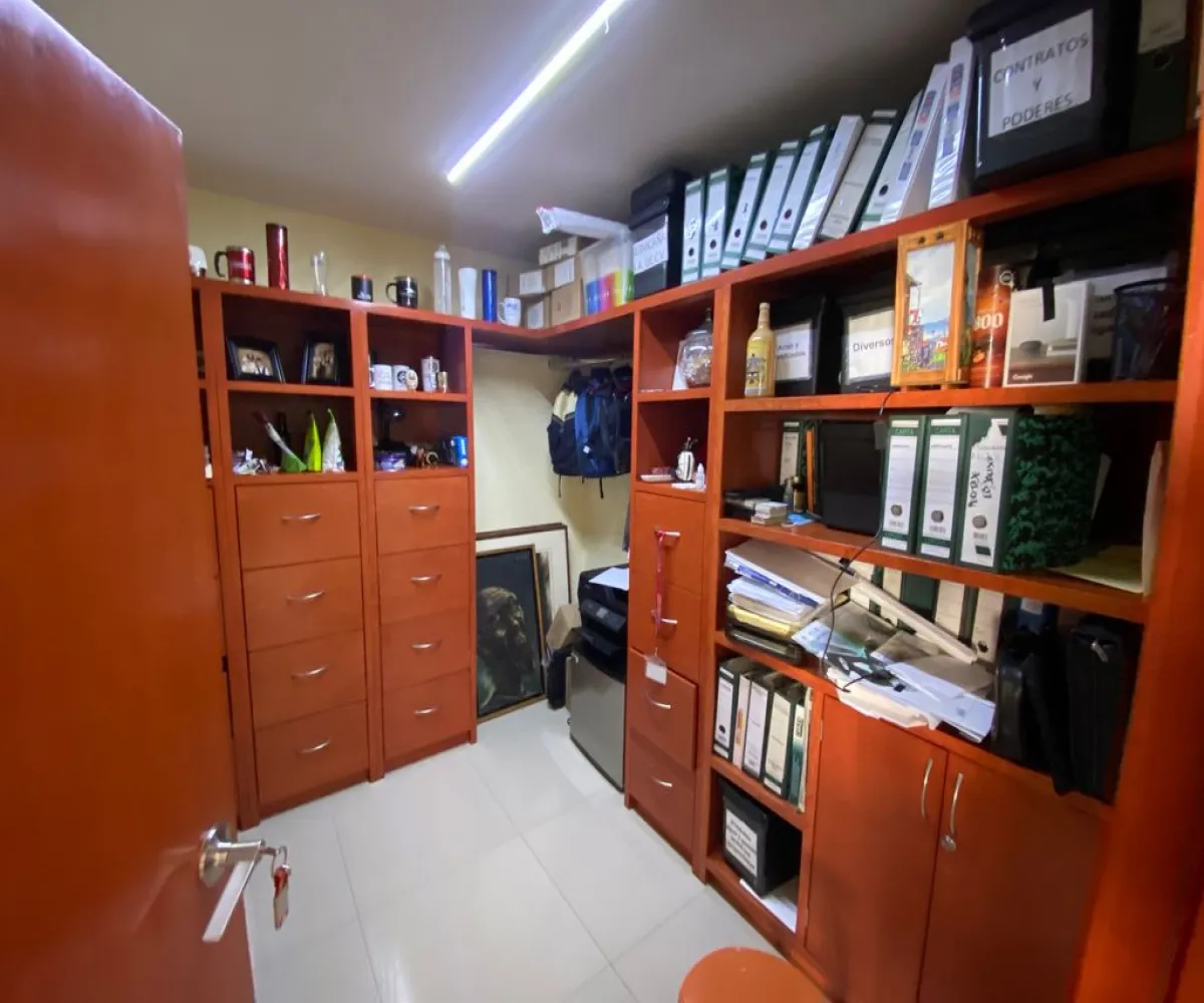 Oficina En Venta,Chapultepec Country,Compostela S/N, Guadalajara, Jalisco 44620,2 Baños,Compostela,3,pw0oyep