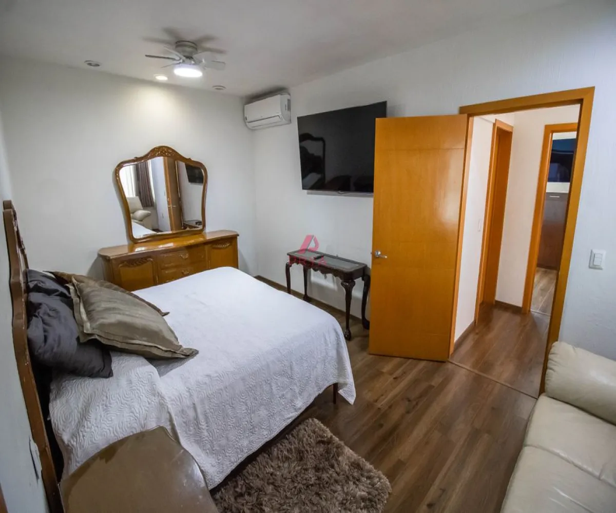 Casa En Venta,Jardín Real,coto 3 34, Zapopan, Jalisco 45136, 5 Habitaciones,4 Baños,coto 3,1,p8Gy7MU Casa En Venta,Jardín Real,coto 3 34, Zapopan, Jalisco 45136, 5 Habitaciones,4 Baños,coto 3,1,p8Gy7MU