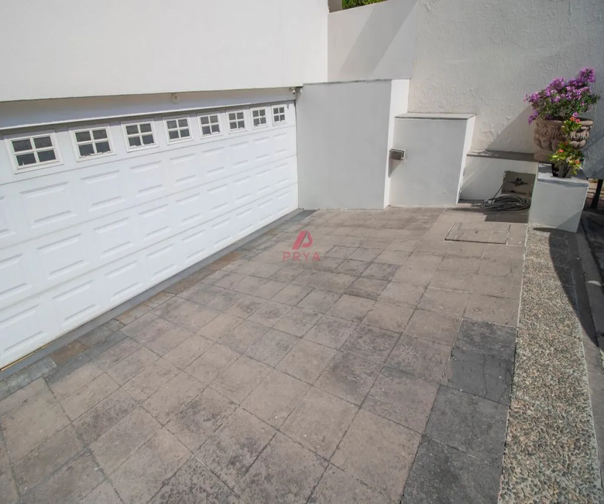 Casa En Venta,Jardín Real,coto 3 34, Zapopan, Jalisco 45136, 5 Habitaciones,4 Baños,coto 3,1,p8Gy7MU Casa En Venta,Jardín Real,coto 3 34, Zapopan, Jalisco 45136, 5 Habitaciones,4 Baños,coto 3,1,p8Gy7MU