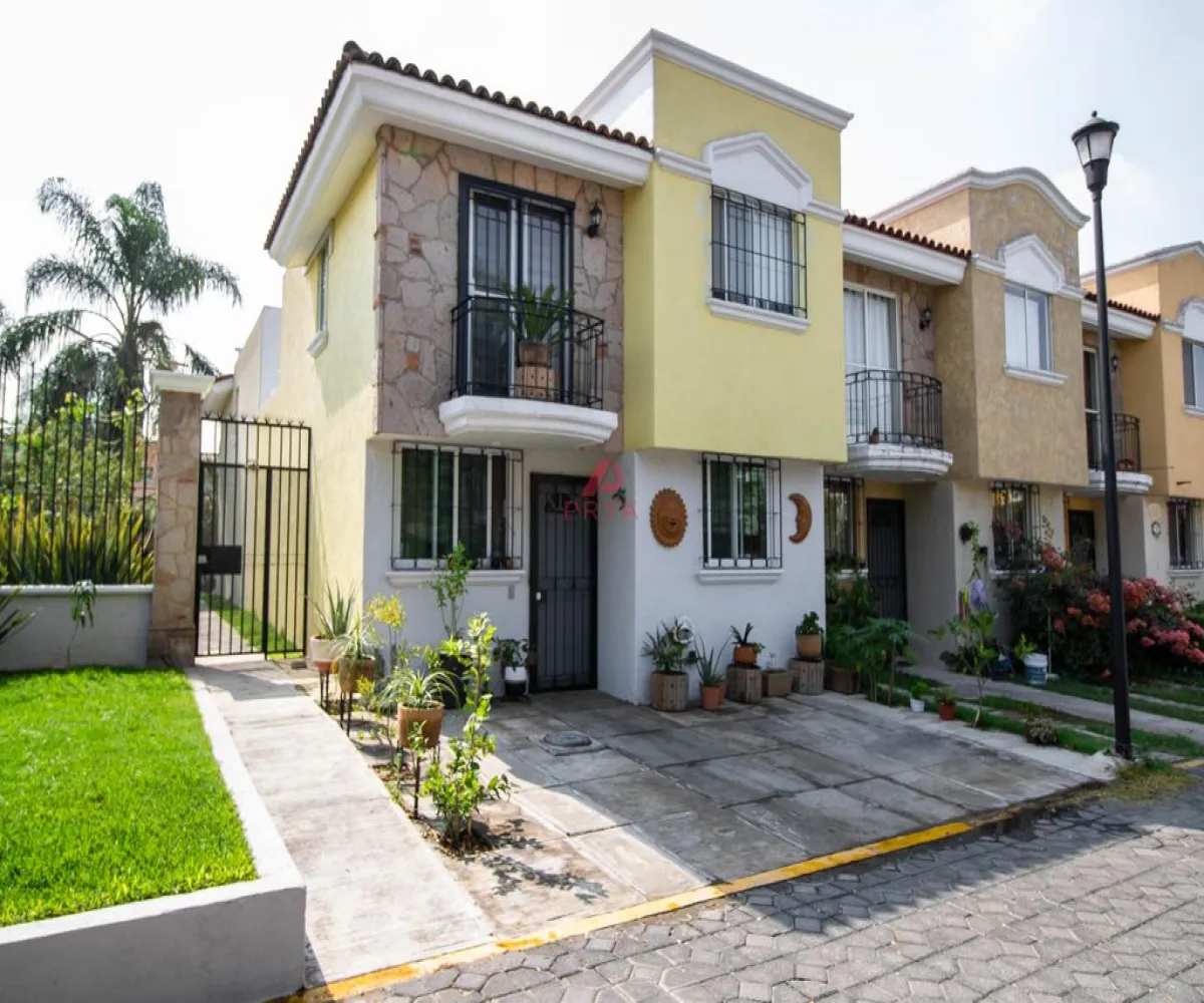 Casa En Venta,JARDINES DEL VALLE ,Circuito Santa Fe 227, Zapopan, Jalisco 45138, 4 Habitaciones,3 Baños,Circuito Santa Fe,1,pKL1YhK Casa En Venta,JARDINES DEL VALLE ,Circuito Santa Fe 227, Zapopan, Jalisco 45138, 4 Habitaciones,3 Baños,Circuito Santa Fe,1,pKL1YhK