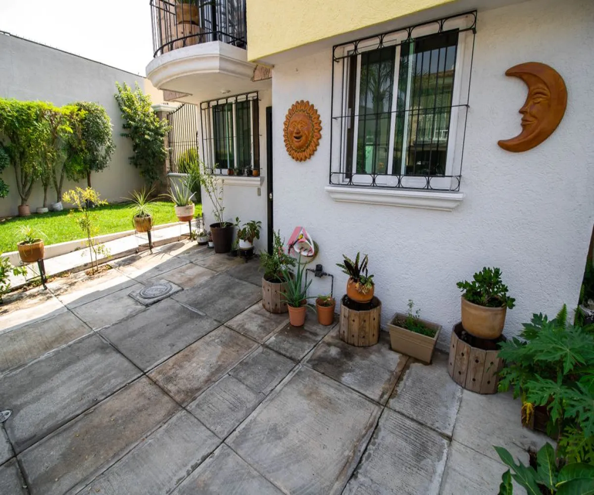 Casa En Venta,JARDINES DEL VALLE ,Circuito Santa Fe 227, Zapopan, Jalisco 45138, 4 Habitaciones,3 Baños,Circuito Santa Fe,1,pKL1YhK Casa En Venta,JARDINES DEL VALLE ,Circuito Santa Fe 227, Zapopan, Jalisco 45138, 4 Habitaciones,3 Baños,Circuito Santa Fe,1,pKL1YhK