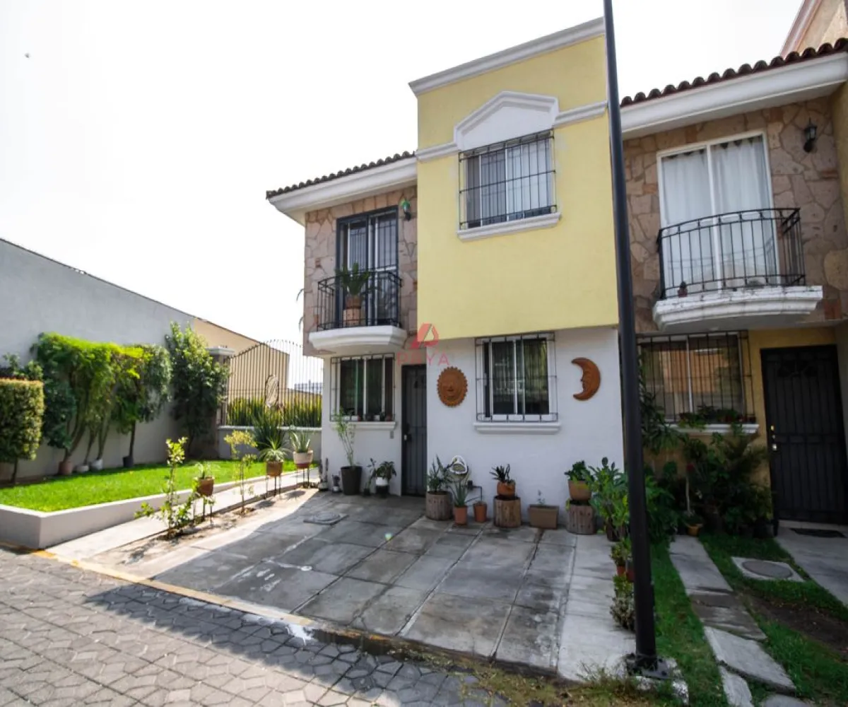 Casa En Venta,JARDINES DEL VALLE ,Circuito Santa Fe 227, Zapopan, Jalisco 45138, 4 Habitaciones,3 Baños,Circuito Santa Fe,1,pKL1YhK Casa En Venta,JARDINES DEL VALLE ,Circuito Santa Fe 227, Zapopan, Jalisco 45138, 4 Habitaciones,3 Baños,Circuito Santa Fe,1,pKL1YhK