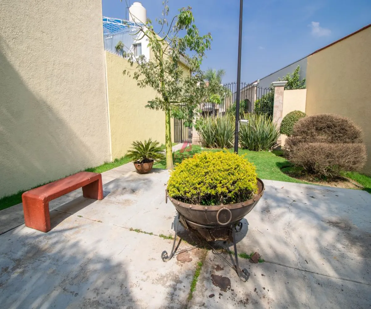 Casa En Venta,JARDINES DEL VALLE ,Circuito Santa Fe 227, Zapopan, Jalisco 45138, 4 Habitaciones,3 Baños,Circuito Santa Fe,1,pKL1YhK Casa En Venta,JARDINES DEL VALLE ,Circuito Santa Fe 227, Zapopan, Jalisco 45138, 4 Habitaciones,3 Baños,Circuito Santa Fe,1,pKL1YhK