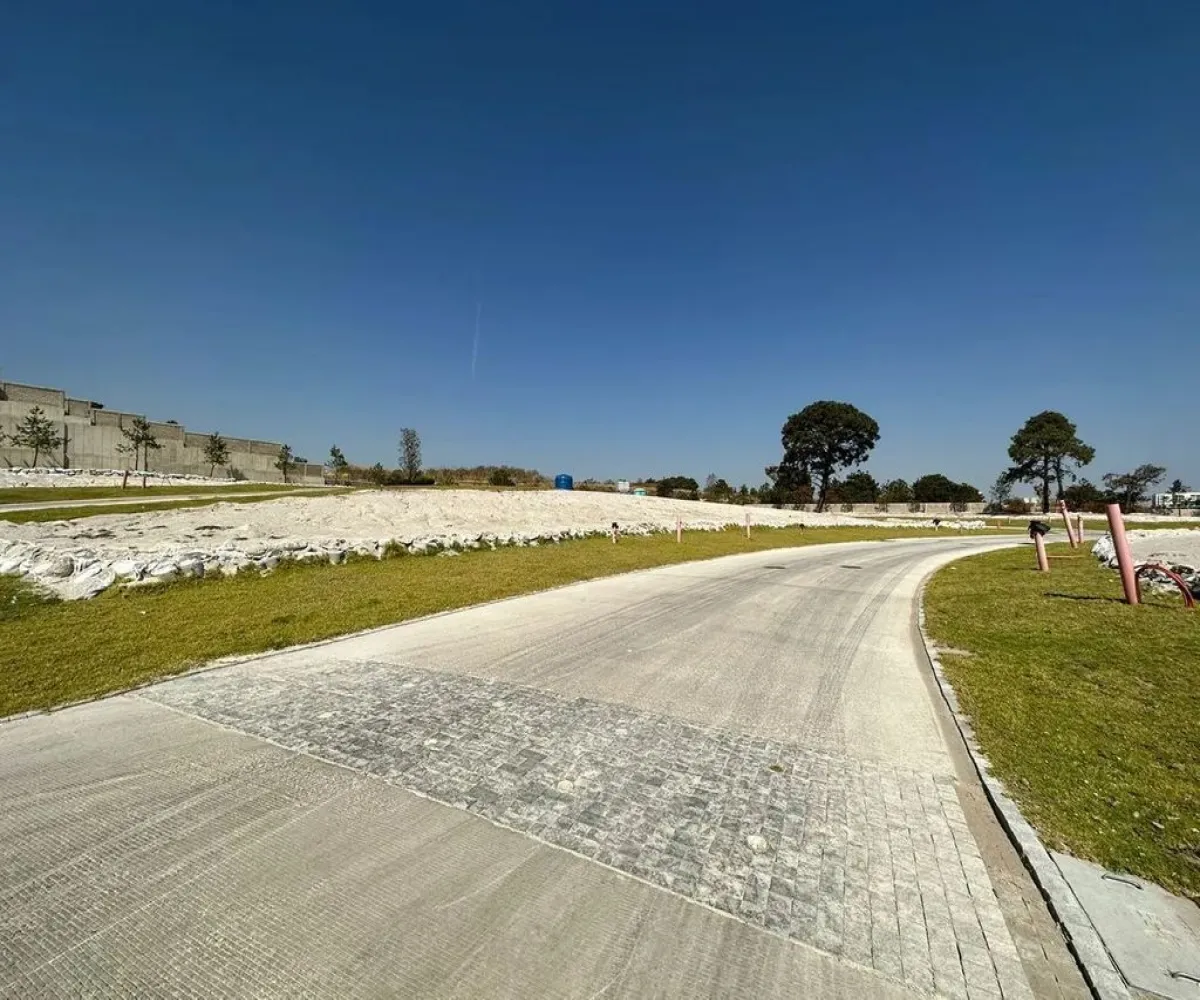 Terreno En Venta,Vallarta Universidad,Avenida Universidad 1680, Zapopan, Jalisco 45110,Avenida Universidad ,p2jBvOY Terreno En Venta,Vallarta Universidad,Avenida Universidad 1680, Zapopan, Jalisco 45110,Avenida Universidad ,p2jBvOY