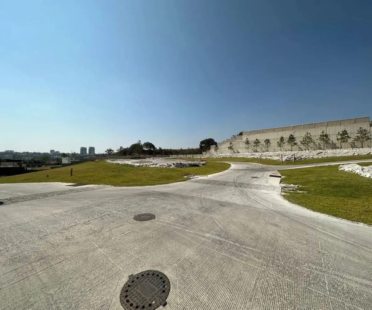 Terreno En Venta,Vallarta Universidad,Avenida Universidad 1680, Zapopan, Jalisco 45110,Avenida Universidad ,p2jBvOY Terreno En Venta,Vallarta Universidad,Avenida Universidad 1680, Zapopan, Jalisco 45110,Avenida Universidad ,p2jBvOY