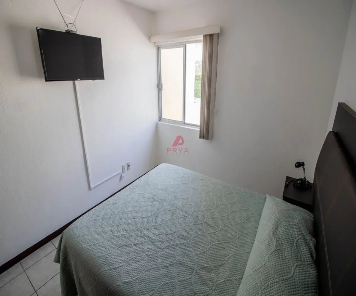 Casa En Venta,Real de Valdepeñas,Calle Rinconada del Camichín 2215, Zapopan, Jalisco 45134, 3 Habitaciones,2 Baños,Calle Rinconada del Camichín,2,pO6Bioy