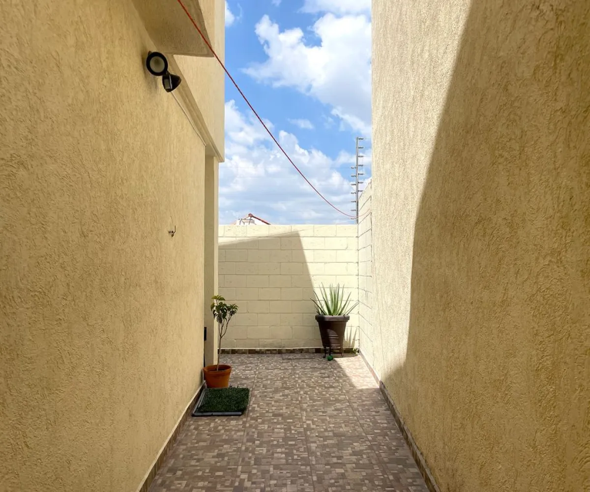 Casa En Venta,ALTA CALIFORNIA,Boulevard Alta California 154 61, Tlajomulco de Zúñiga, Jalisco 45645, 3 Habitaciones,2 Baños,Boulevard Alta California,2,pVtWgb8 Casa En Venta,ALTA CALIFORNIA,Boulevard Alta California 154 61, Tlajomulco de Zúñiga, Jalisco 45645, 3 Habitaciones,2 Baños,Boulevard Alta California,2,pVtWgb8