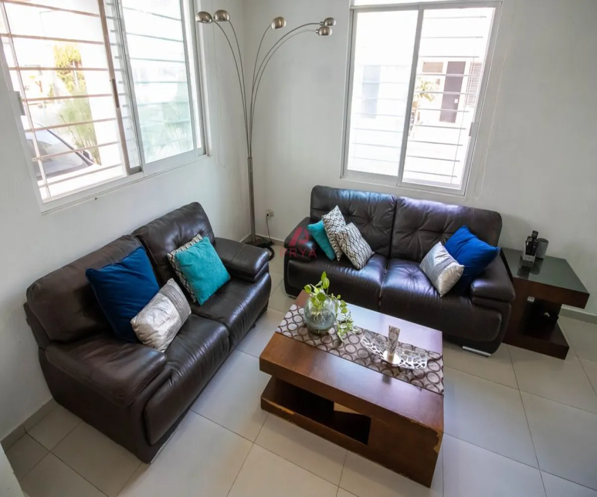 Casa En Venta,Jardines del Valle,Libramiento Carretera a la Base Aérea 6170, Zapopan, Jalisco 45136, 3 Habitaciones,2 Baños,Libramiento Carretera a la Base Aérea,1,p16u5qi