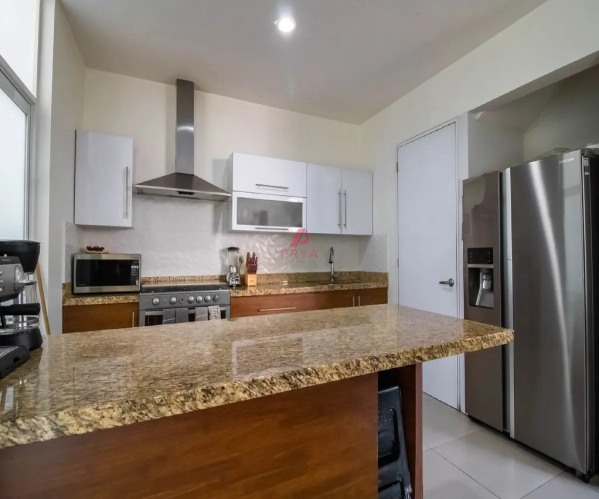 Casa En Venta,Jardines del Valle,Libramiento Carretera a la Base Aérea 6170, Zapopan, Jalisco 45136, 3 Habitaciones,2 Baños,Libramiento Carretera a la Base Aérea,1,p16u5qi