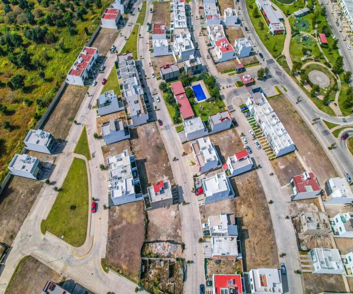 Terreno En Venta,Fraccionamiento Adamar,Avenida Adamar 155, Tlajomulco de Zúñiga, Jalisco 45645,Avenida Adamar,pdkV5NT