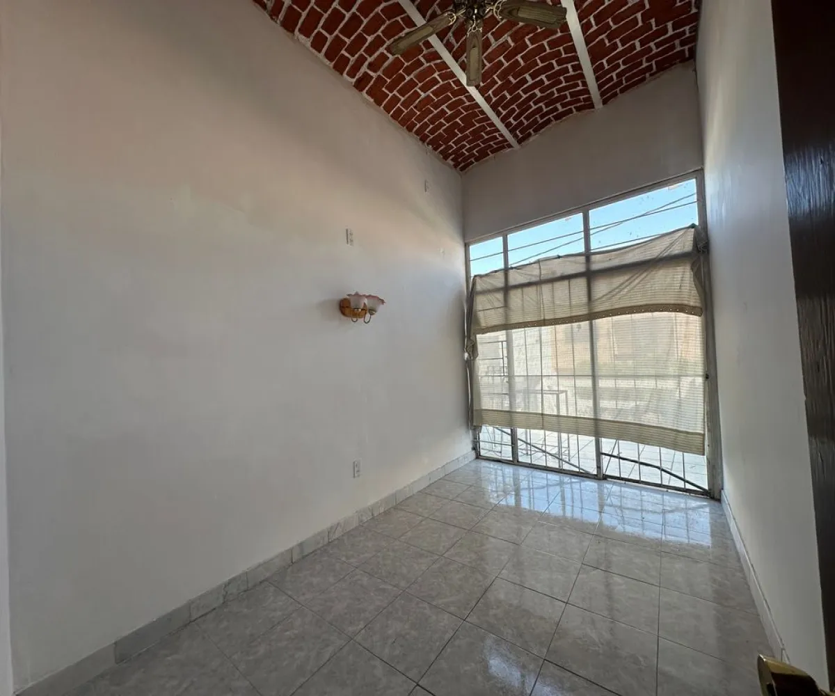 Casa En Venta,Santa Elena Alcalde,Calle Irene Robledo Garcia 873, Guadalajara, Jalisco 44220, 4 Habitaciones,2 Baños,Calle Irene Robledo Garcia,3,pm8d25i Casa En Venta,Santa Elena Alcalde,Calle Irene Robledo Garcia 873, Guadalajara, Jalisco 44220, 4 Habitaciones,2 Baños,Calle Irene Robledo Garcia,3,pm8d25i