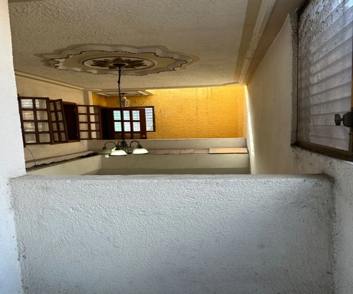 Casa En Venta,Santa Elena Alcalde,Calle Irene Robledo Garcia 873, Guadalajara, Jalisco 44220, 4 Habitaciones,2 Baños,Calle Irene Robledo Garcia,3,pm8d25i Casa En Venta,Santa Elena Alcalde,Calle Irene Robledo Garcia 873, Guadalajara, Jalisco 44220, 4 Habitaciones,2 Baños,Calle Irene Robledo Garcia,3,pm8d25i