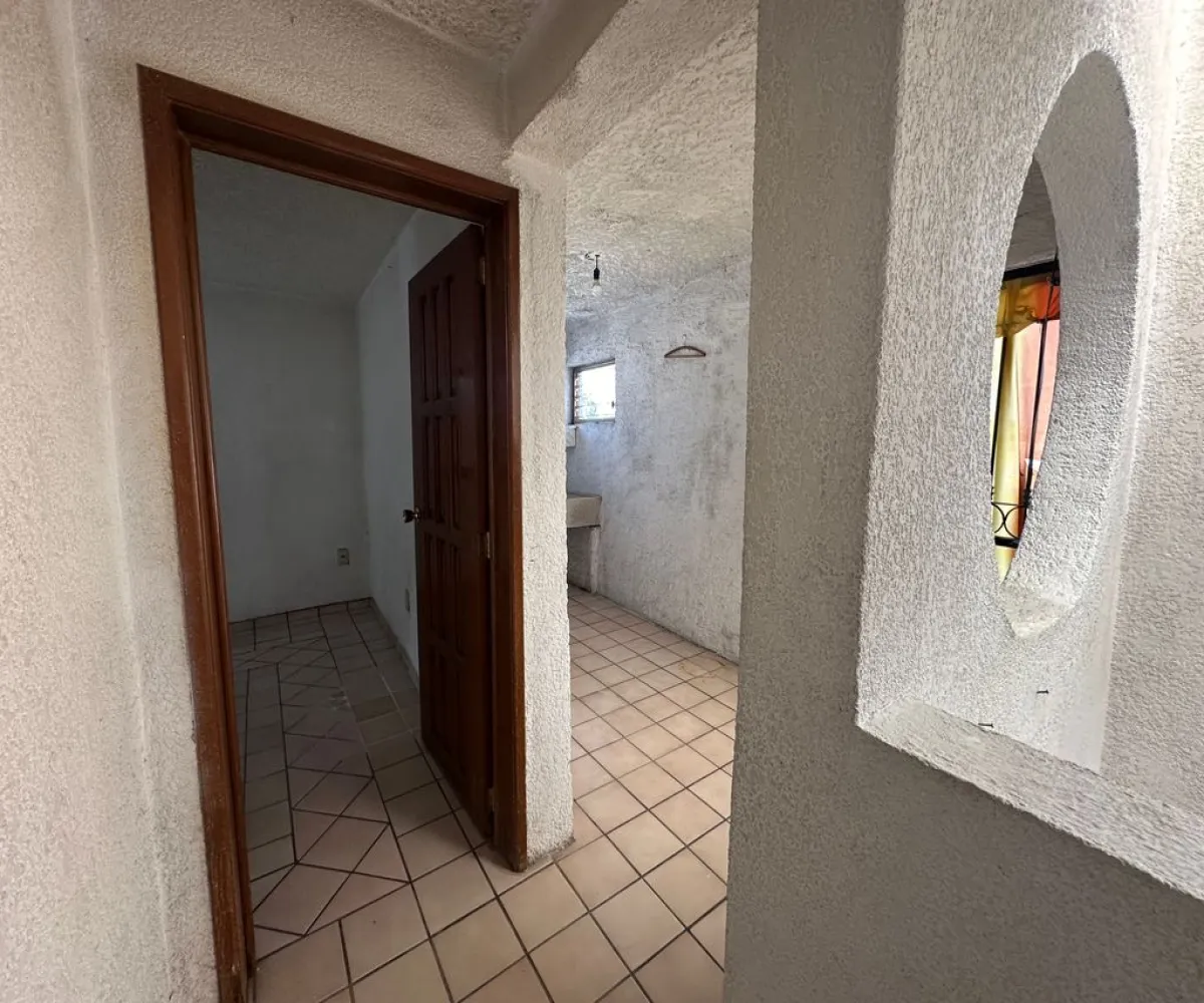 Casa En Venta,Santa Elena Alcalde,Calle Irene Robledo Garcia 873, Guadalajara, Jalisco 44220, 4 Habitaciones,2 Baños,Calle Irene Robledo Garcia,3,pm8d25i Casa En Venta,Santa Elena Alcalde,Calle Irene Robledo Garcia 873, Guadalajara, Jalisco 44220, 4 Habitaciones,2 Baños,Calle Irene Robledo Garcia,3,pm8d25i