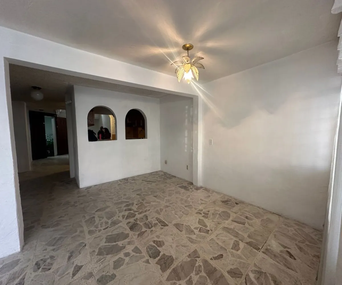 Casa En Venta,Santa Elena Alcalde,Calle Irene Robledo Garcia 873, Guadalajara, Jalisco 44220, 4 Habitaciones,2 Baños,Calle Irene Robledo Garcia,3,pm8d25i Casa En Venta,Santa Elena Alcalde,Calle Irene Robledo Garcia 873, Guadalajara, Jalisco 44220, 4 Habitaciones,2 Baños,Calle Irene Robledo Garcia,3,pm8d25i