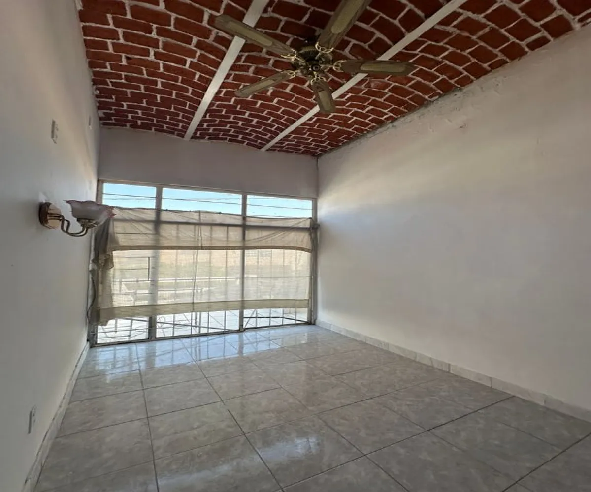 Casa En Venta,Santa Elena Alcalde,Calle Irene Robledo Garcia 873, Guadalajara, Jalisco 44220, 4 Habitaciones,2 Baños,Calle Irene Robledo Garcia,3,pm8d25i Casa En Venta,Santa Elena Alcalde,Calle Irene Robledo Garcia 873, Guadalajara, Jalisco 44220, 4 Habitaciones,2 Baños,Calle Irene Robledo Garcia,3,pm8d25i