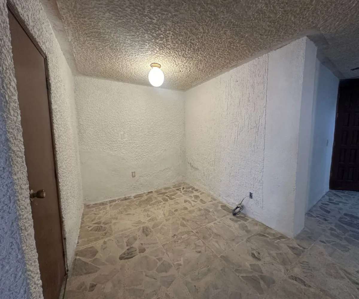 Casa En Venta,Santa Elena Alcalde,Calle Irene Robledo Garcia 873, Guadalajara, Jalisco 44220, 4 Habitaciones,2 Baños,Calle Irene Robledo Garcia,3,pm8d25i Casa En Venta,Santa Elena Alcalde,Calle Irene Robledo Garcia 873, Guadalajara, Jalisco 44220, 4 Habitaciones,2 Baños,Calle Irene Robledo Garcia,3,pm8d25i