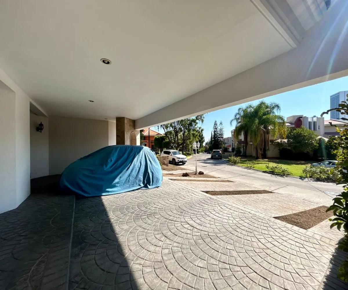 Casa En Renta,Puerta de Hierro,Sendero de Los Sauces 11, Zapopan, Jalisco 45116, 4 Habitaciones,4 Baños,Sendero de Los Sauces,2,pHnT1sf Casa En Renta,Puerta de Hierro,Sendero de Los Sauces 11, Zapopan, Jalisco 45116, 4 Habitaciones,4 Baños,Sendero de Los Sauces,2,pHnT1sf