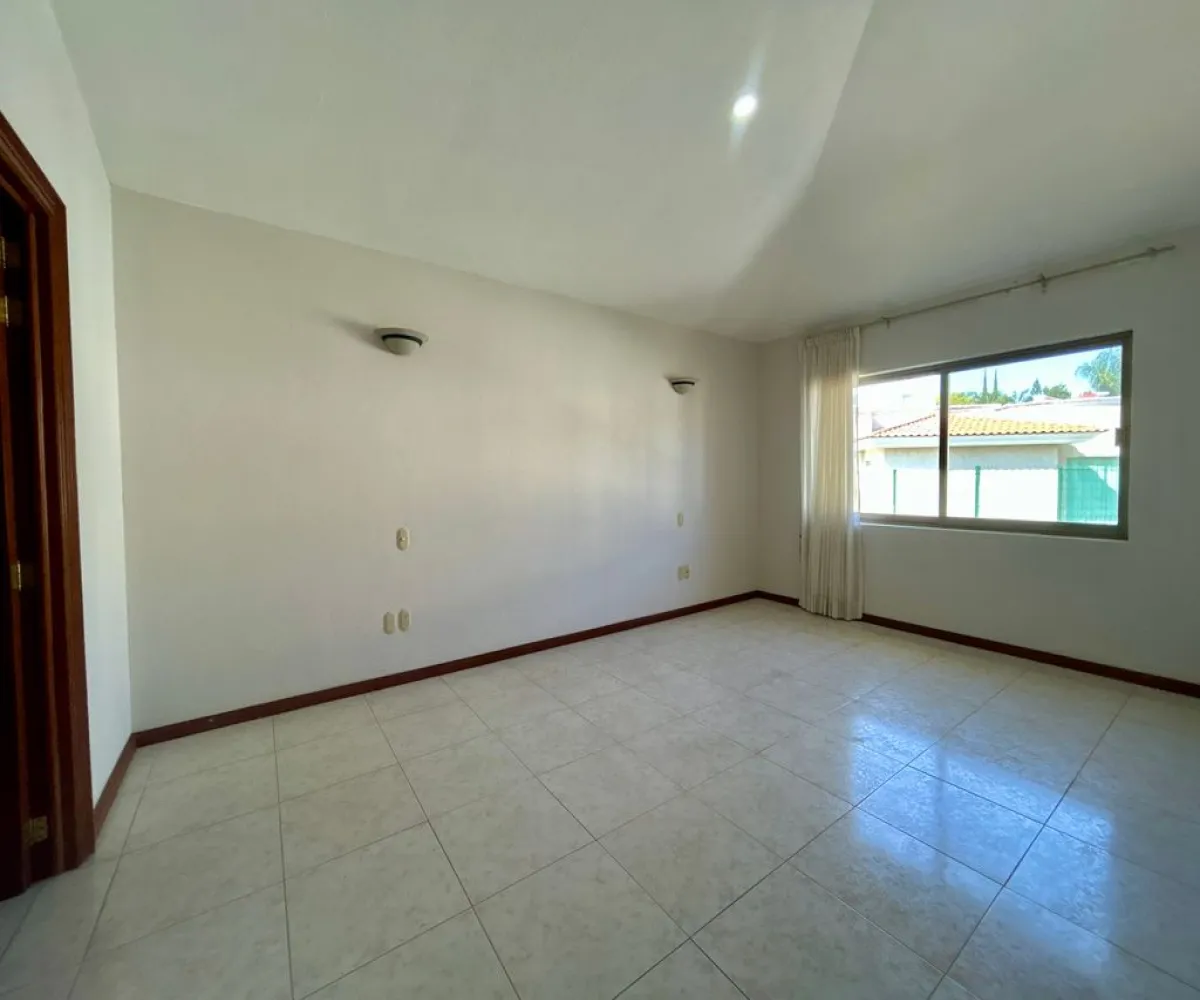 Casa En Renta,Puerta de Hierro,Sendero de Los Sauces 11, Zapopan, Jalisco 45116, 4 Habitaciones,4 Baños,Sendero de Los Sauces,2,pHnT1sf Casa En Renta,Puerta de Hierro,Sendero de Los Sauces 11, Zapopan, Jalisco 45116, 4 Habitaciones,4 Baños,Sendero de Los Sauces,2,pHnT1sf