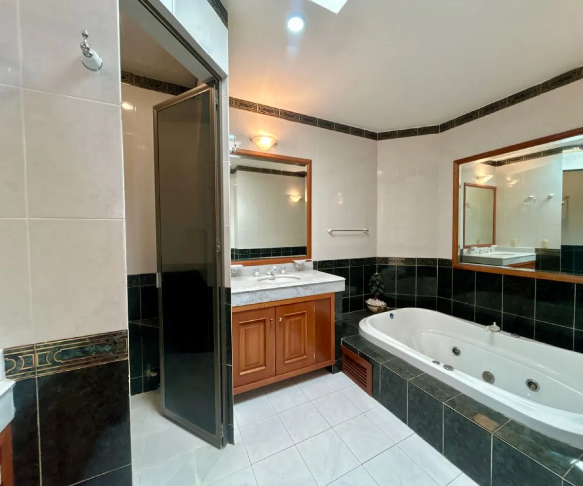 Casa En Renta,Puerta de Hierro,Sendero de Los Sauces 11, Zapopan, Jalisco 45116, 4 Habitaciones,4 Baños,Sendero de Los Sauces,2,pHnT1sf Casa En Renta,Puerta de Hierro,Sendero de Los Sauces 11, Zapopan, Jalisco 45116, 4 Habitaciones,4 Baños,Sendero de Los Sauces,2,pHnT1sf