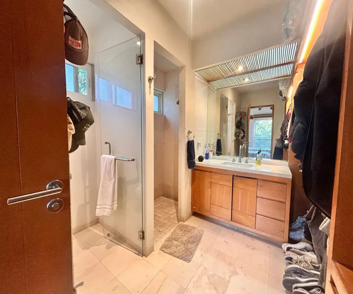 Casa En Venta,Privada de los Manantiales 25, Zapopan, Jalisco 45180, 3 Habitaciones,3 Baños,Privada de los Manantiales,2,pXZfy3k Casa En Venta,Privada de los Manantiales 25, Zapopan, Jalisco 45180, 3 Habitaciones,3 Baños,Privada de los Manantiales,2,pXZfy3k