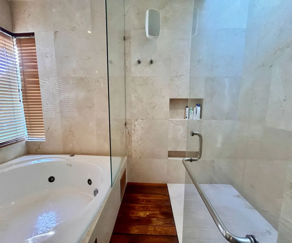 Casa En Venta,Privada de los Manantiales 25, Zapopan, Jalisco 45180, 3 Habitaciones,3 Baños,Privada de los Manantiales,2,pXZfy3k Casa En Venta,Privada de los Manantiales 25, Zapopan, Jalisco 45180, 3 Habitaciones,3 Baños,Privada de los Manantiales,2,pXZfy3k