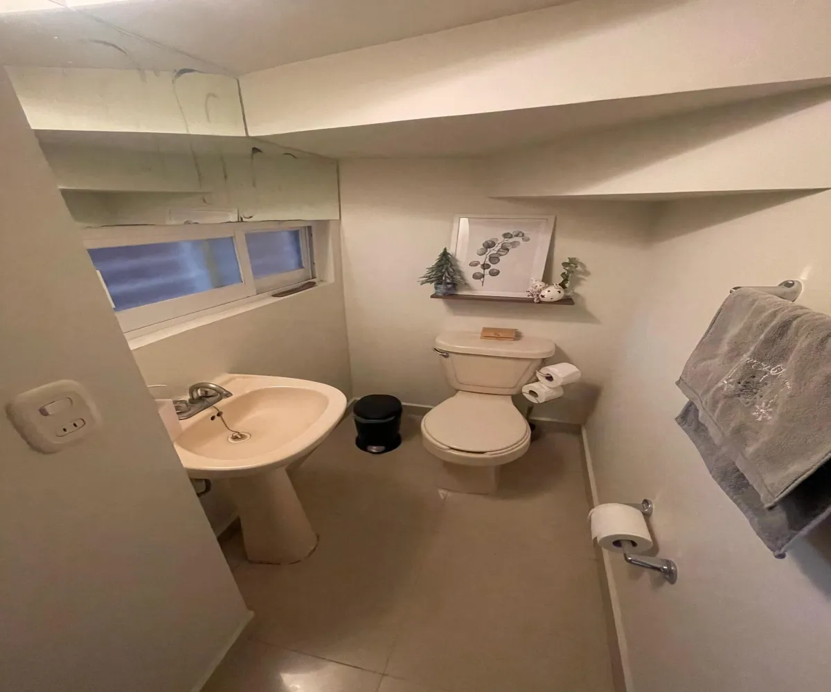 Casa En Venta,Campo Real,Av Campo Marquez 1032, Zapopan, Jalisco 45134, 3 Habitaciones,2 Baños,Av Campo Marquez,2,723158