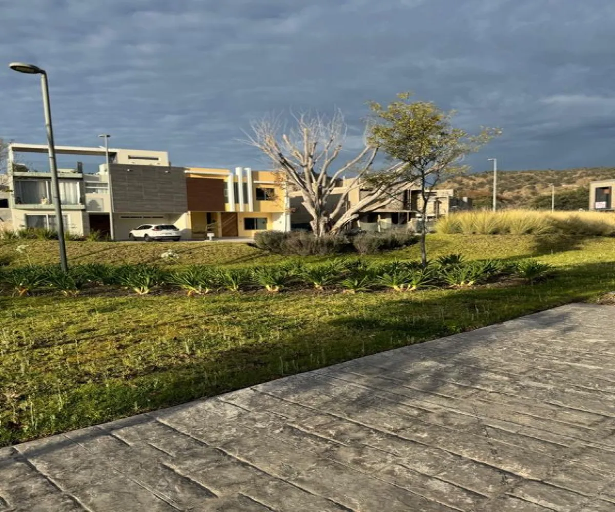 Local En Venta,Bosques de Santa Anita,El Eden 5 8, Tlajomulco de Zúñiga, Jalisco 45640,El Eden,1,p2amFIL