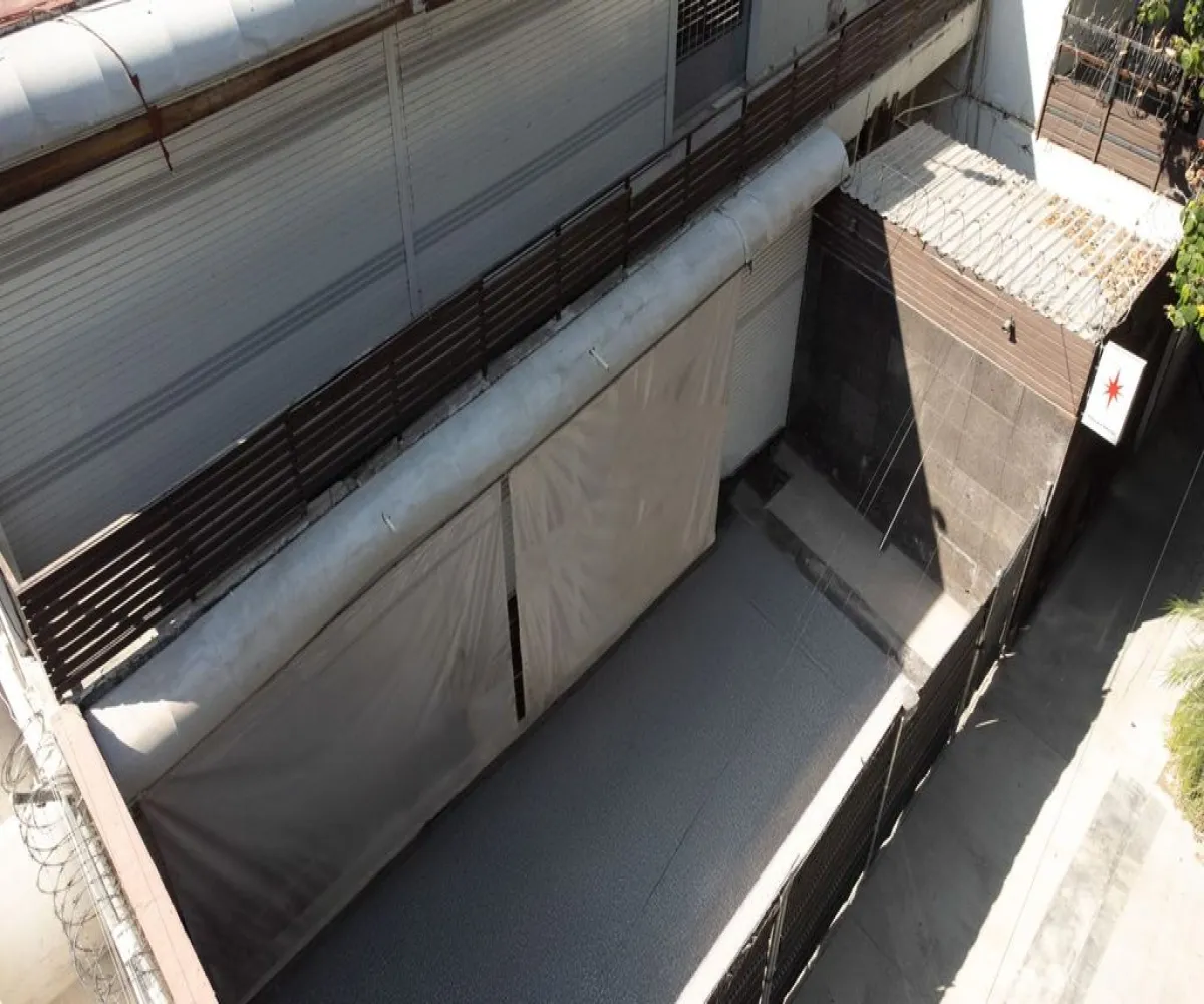 Local En Renta,Ladron De Guevara,Avenida Adolfo López Mateos Norte 826, Guadalajara, Jalisco 44600,4 Baños,Avenida Adolfo López Mateos Norte,1,pIWU20K Local En Renta,Ladron De Guevara,Avenida Adolfo López Mateos Norte 826, Guadalajara, Jalisco 44600,4 Baños,Avenida Adolfo López Mateos Norte,1,pIWU20K