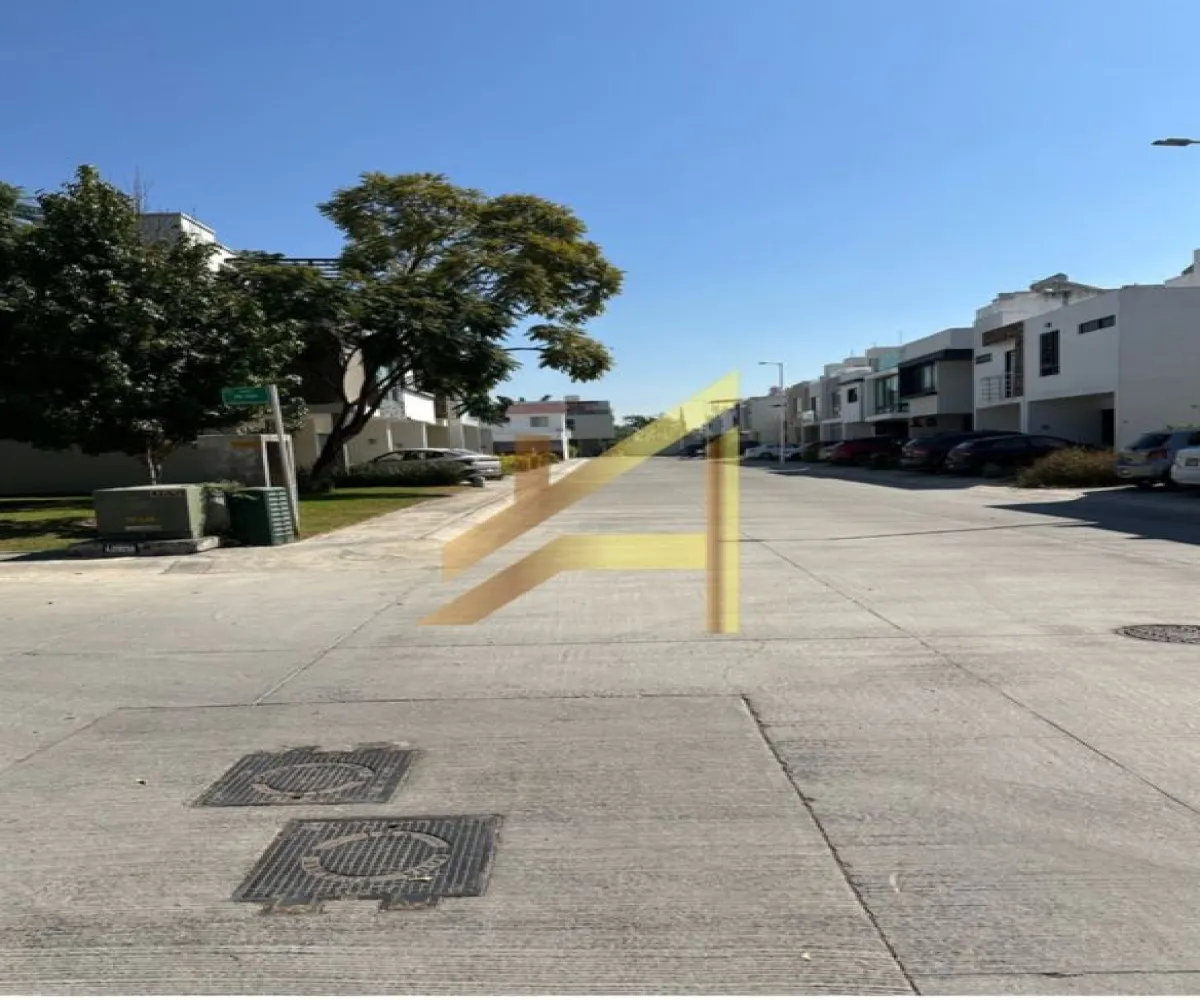 Casa En Venta,La rua,Prolongación 5 de Mayo 580, Tlajomulco de Zúñiga, Jalisco 45640, 3 Habitaciones,2 Baños,Prolongación 5 de Mayo,8,pDqn8Nv