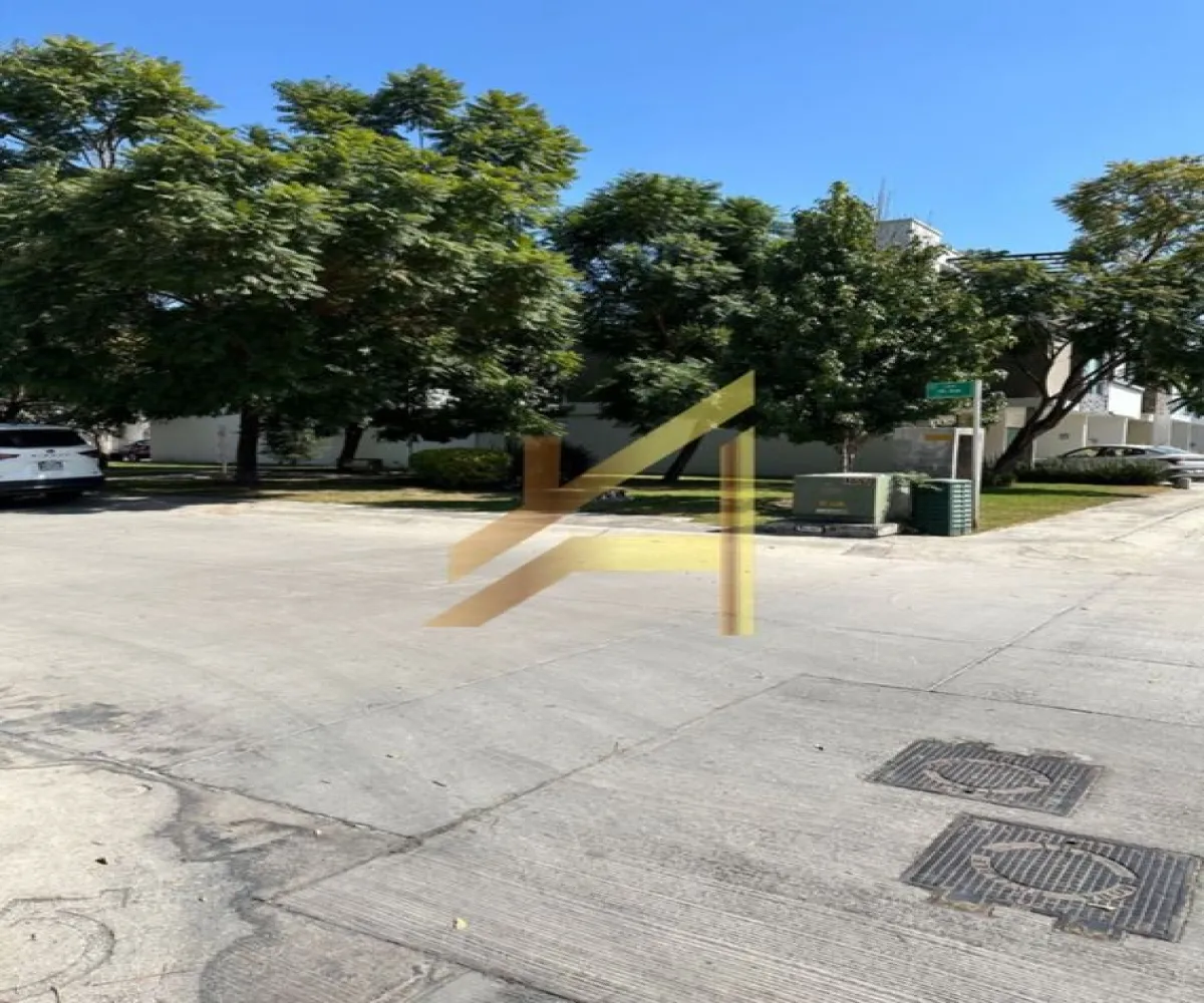 Casa En Venta,La rua,Prolongación 5 de Mayo 580, Tlajomulco de Zúñiga, Jalisco 45640, 3 Habitaciones,2 Baños,Prolongación 5 de Mayo,8,pDqn8Nv