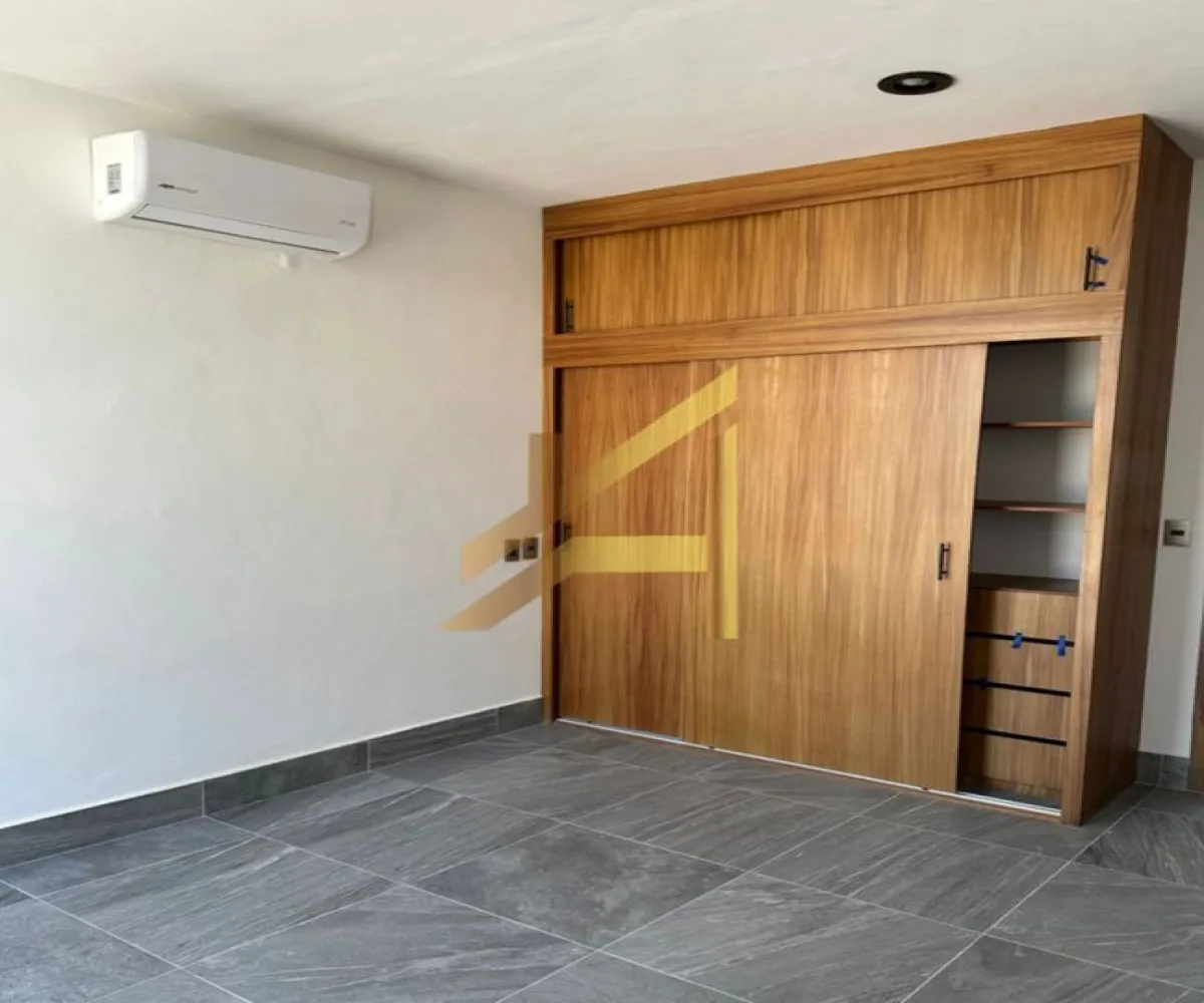 Casa En Venta,La rua,Prolongación 5 de Mayo 580, Tlajomulco de Zúñiga, Jalisco 45640, 3 Habitaciones,2 Baños,Prolongación 5 de Mayo,8,pDqn8Nv