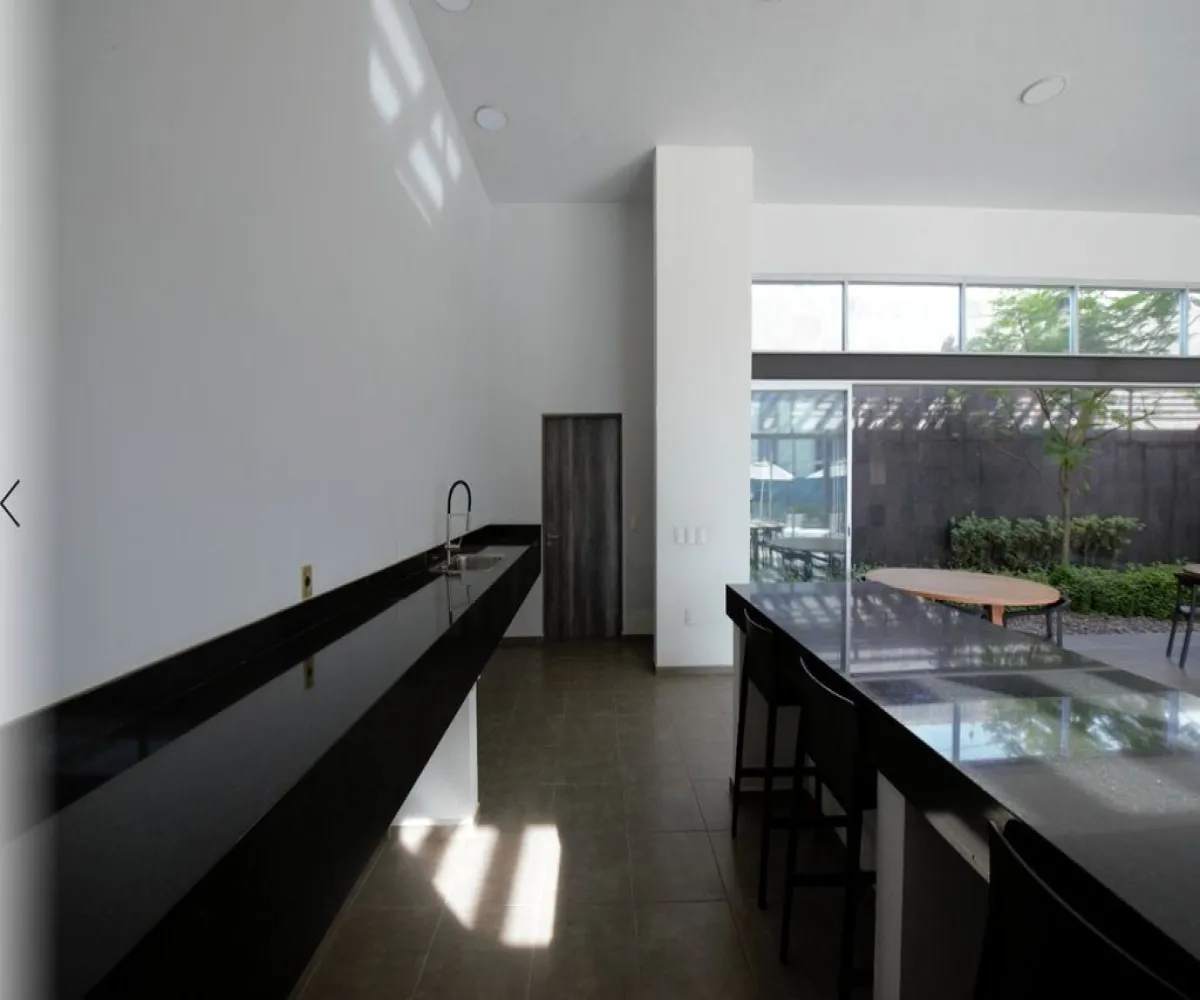 Departamento En Venta,La Tijera,Avenida Camino Real a Colima 2016 torre A1 403, Tlajomulco de Zúñiga, Jalisco 45647, 2 Habitaciones,2 Baños,Avenida Camino Real a Colima 2016,1,pWsfwfE