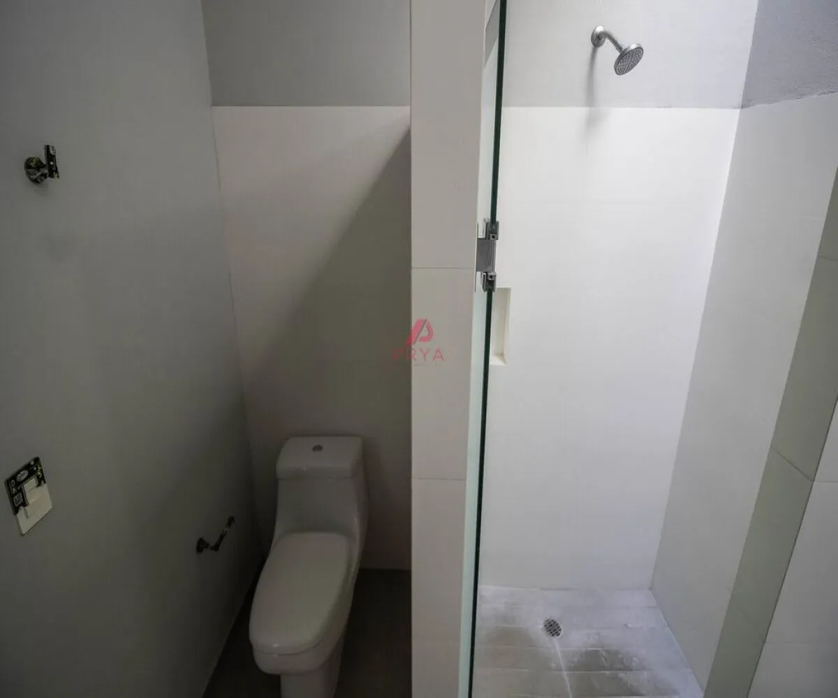 Casa En Renta,Zona Real,Santillana coto 6, Zapopan, Jalisco 45134, 2 Habitaciones,3 Baños,Santillana,1,pjTeKxd Casa En Renta,Zona Real,Santillana coto 6, Zapopan, Jalisco 45134, 2 Habitaciones,3 Baños,Santillana,1,pjTeKxd