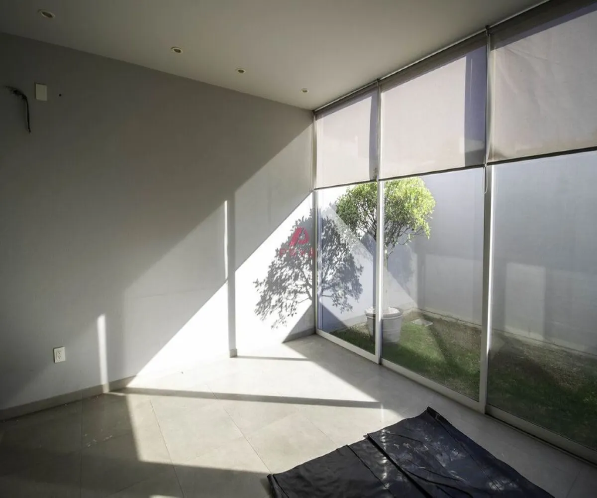 Casa En Renta,Zona Real,Santillana coto 6, Zapopan, Jalisco 45134, 2 Habitaciones,3 Baños,Santillana,1,pjTeKxd Casa En Renta,Zona Real,Santillana coto 6, Zapopan, Jalisco 45134, 2 Habitaciones,3 Baños,Santillana,1,pjTeKxd