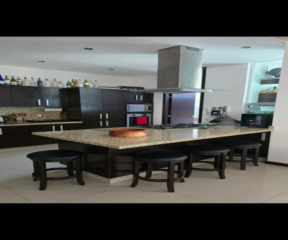 Casa En Venta,San Juan de Ocotán,Avenida Verona 7500, Zapopan, Jalisco 45110, 4 Habitaciones,5 Baños,Avenida Verona,2,p2mLdFH Casa En Venta,San Juan de Ocotán,Avenida Verona 7500, Zapopan, Jalisco 45110, 4 Habitaciones,5 Baños,Avenida Verona,2,p2mLdFH