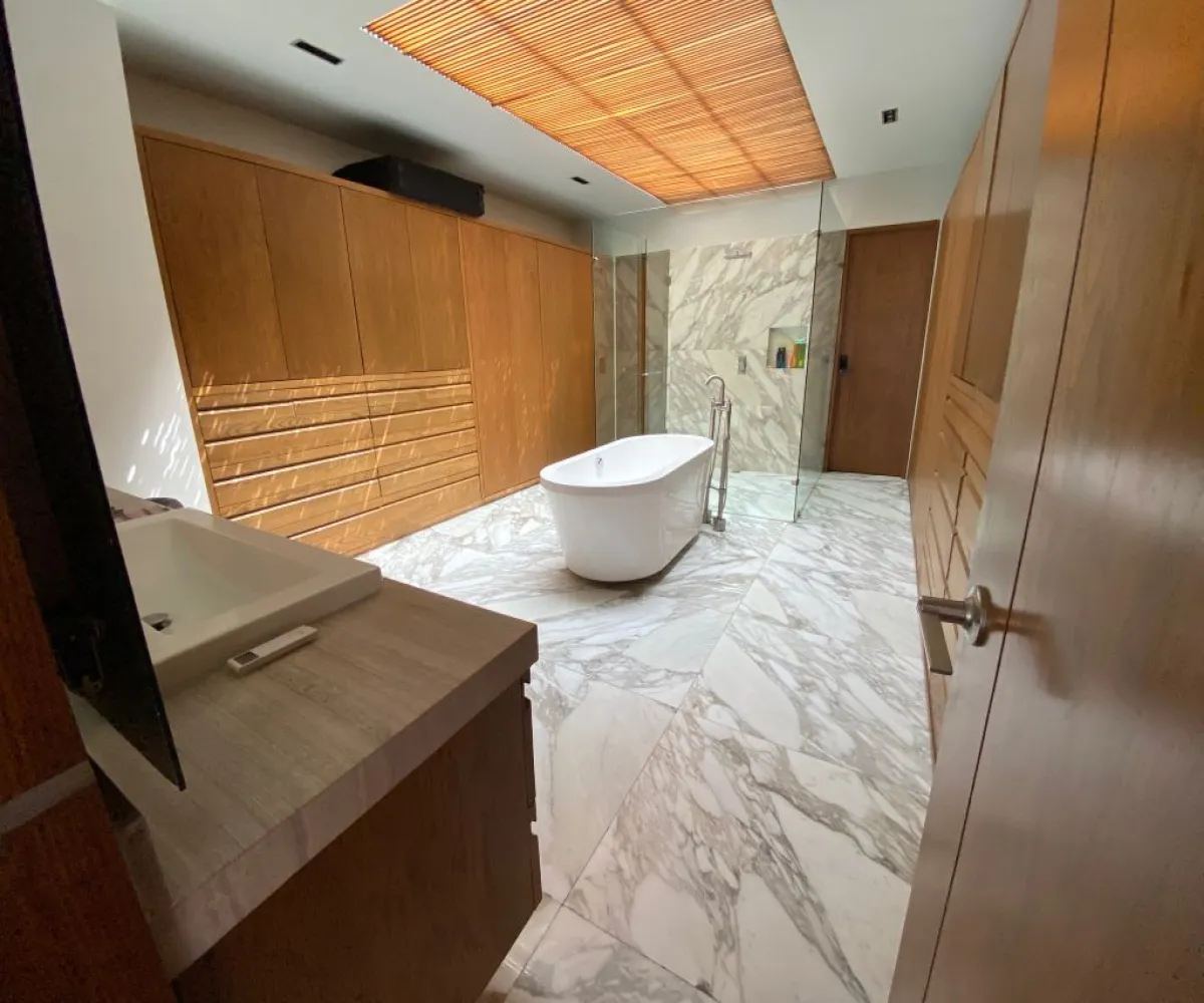 Casa En Venta,Valle Real,Avenida General Ramón Corona 2748 7K, Zapopan, Jalisco 45134, 3 Habitaciones,5 Baños,Avenida General Ramón Corona,1,pr0GWbY