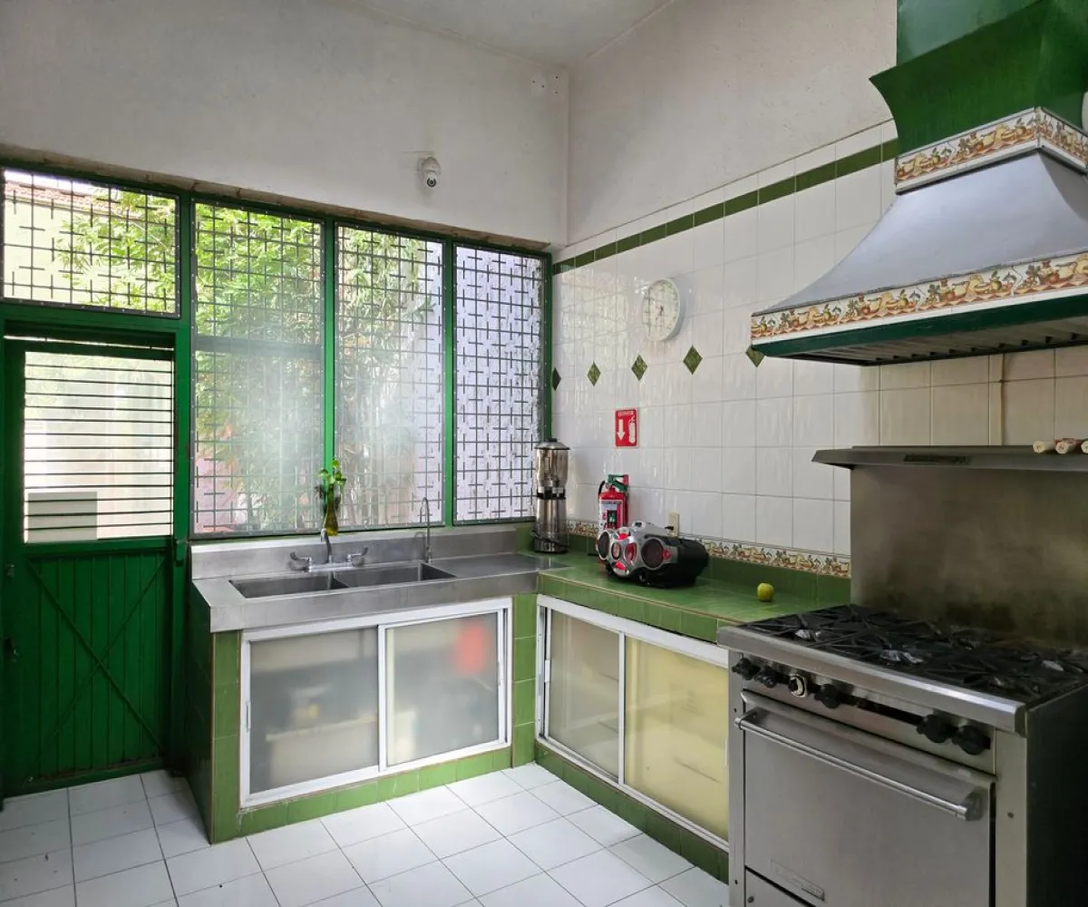 Casa En Renta,Centro,Calle Hospital 768, Guadalajara, Jalisco 44100,Calle Hospital,1,pkE2sSD Casa En Renta,Centro,Calle Hospital 768, Guadalajara, Jalisco 44100,Calle Hospital,1,pkE2sSD