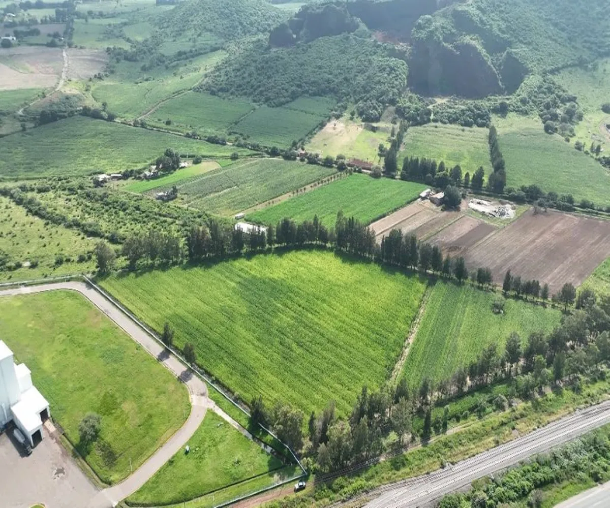 Terreno En Venta,Los Pinos,Circuito Metropolitano sur S/N, Tlajomulco de Zúñiga, Jalisco 45644,Circuito Metropolitano sur,1,pa6wEwM Terreno En Venta,Los Pinos,Circuito Metropolitano sur S/N, Tlajomulco de Zúñiga, Jalisco 45644,Circuito Metropolitano sur,1,pa6wEwM