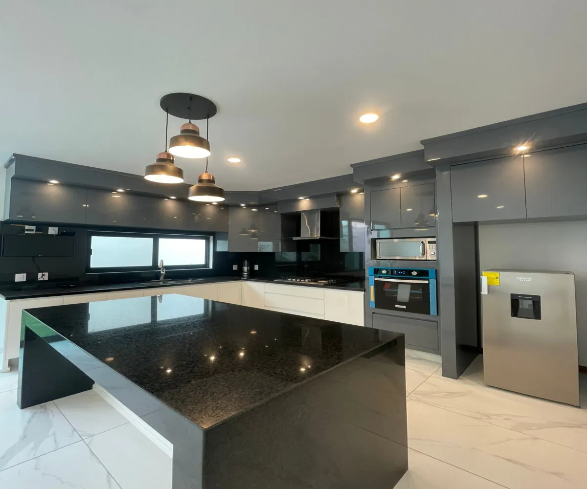 Casa En Venta,Solares,Paseo Altanza 33, Zapopan, Jalisco 45019, 4 Habitaciones,5 Baños,Paseo Altanza,723162 Casa En Venta,Solares,Paseo Altanza 33, Zapopan, Jalisco 45019, 4 Habitaciones,5 Baños,Paseo Altanza,723162